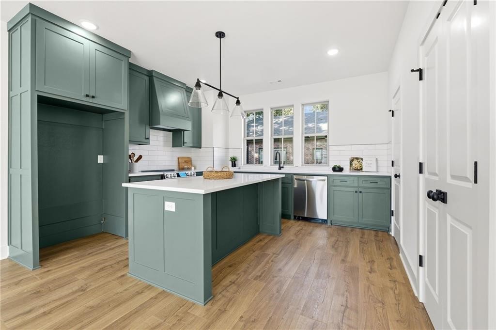 15-16-30 COUNTY COURT PLAT - Residential