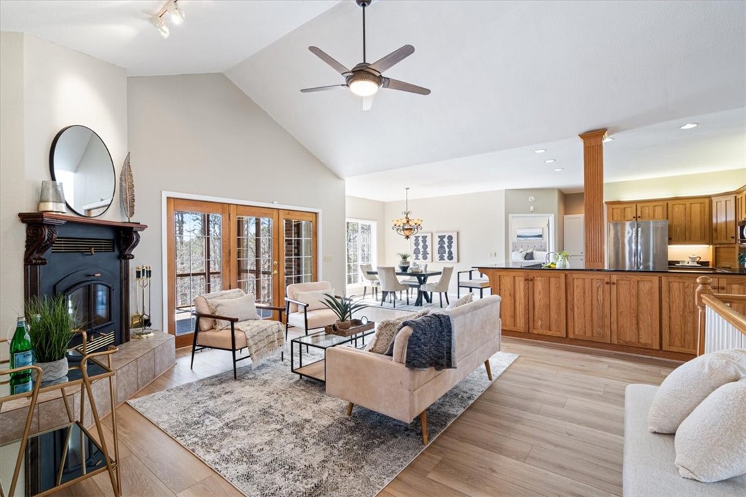 GREENACRES SUB-RURBAN - Residential