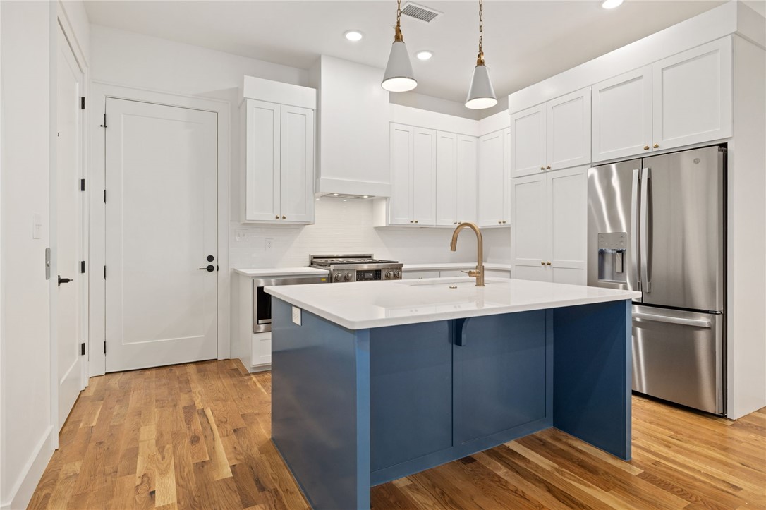 Pinnacle Village - Residential Lease