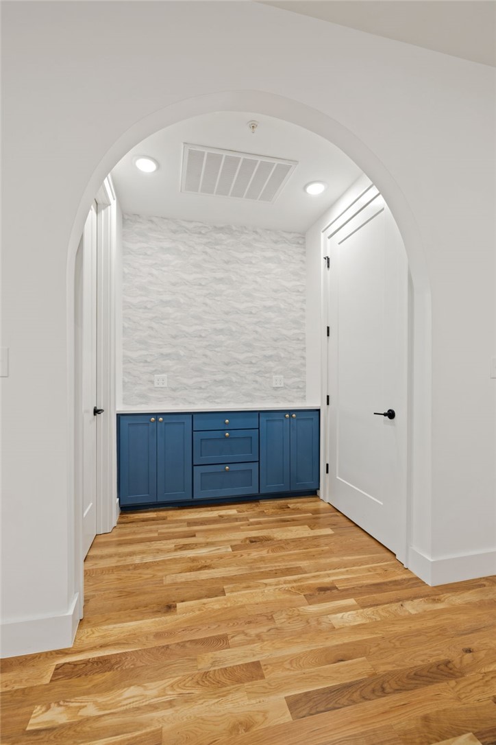 Pinnacle Village - Residential Lease