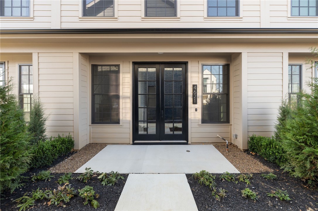 Pinnacle Village - Residential Lease