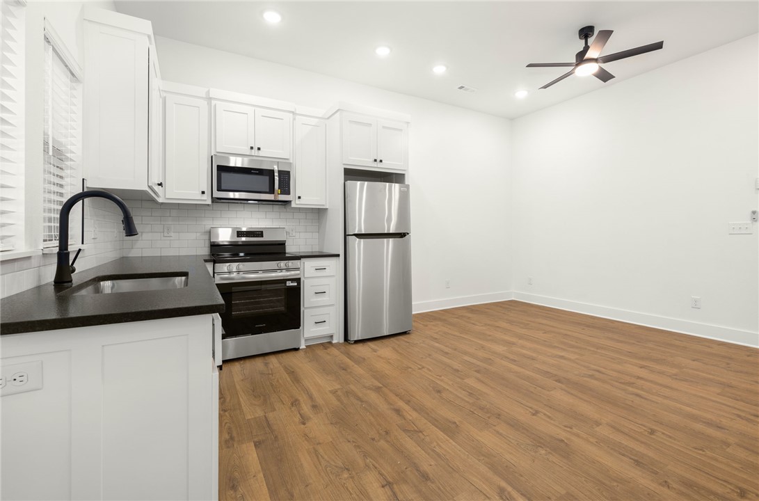 Mlk Twnhms Llc - Residential