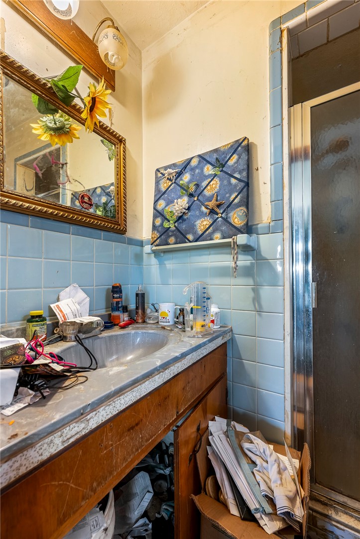 30-20-29-Rogers - Residential