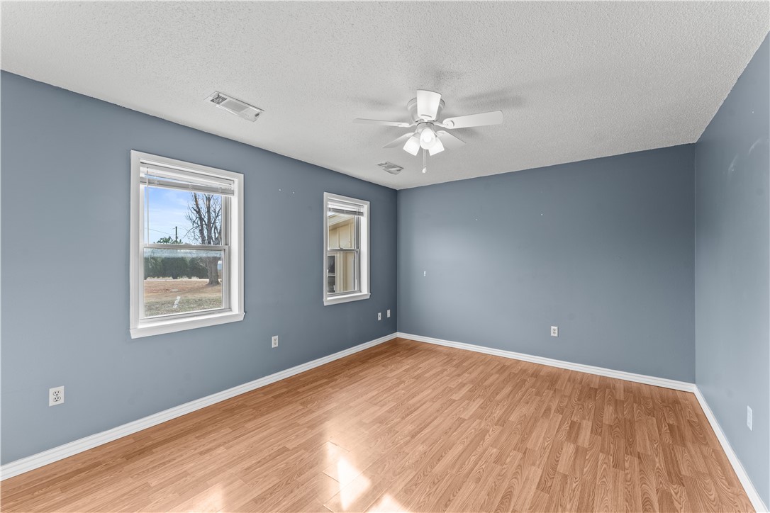 North Brush Creek Hills Unit 1 Rogers - Residential