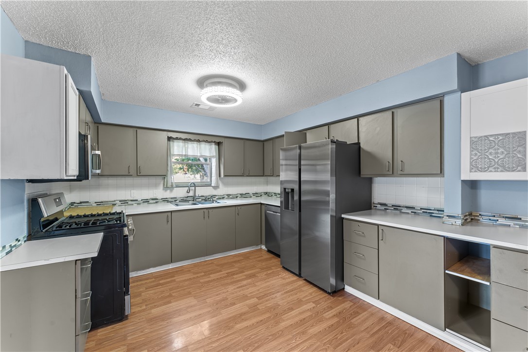 North Brush Creek Hills Unit 1 Rogers - Residential