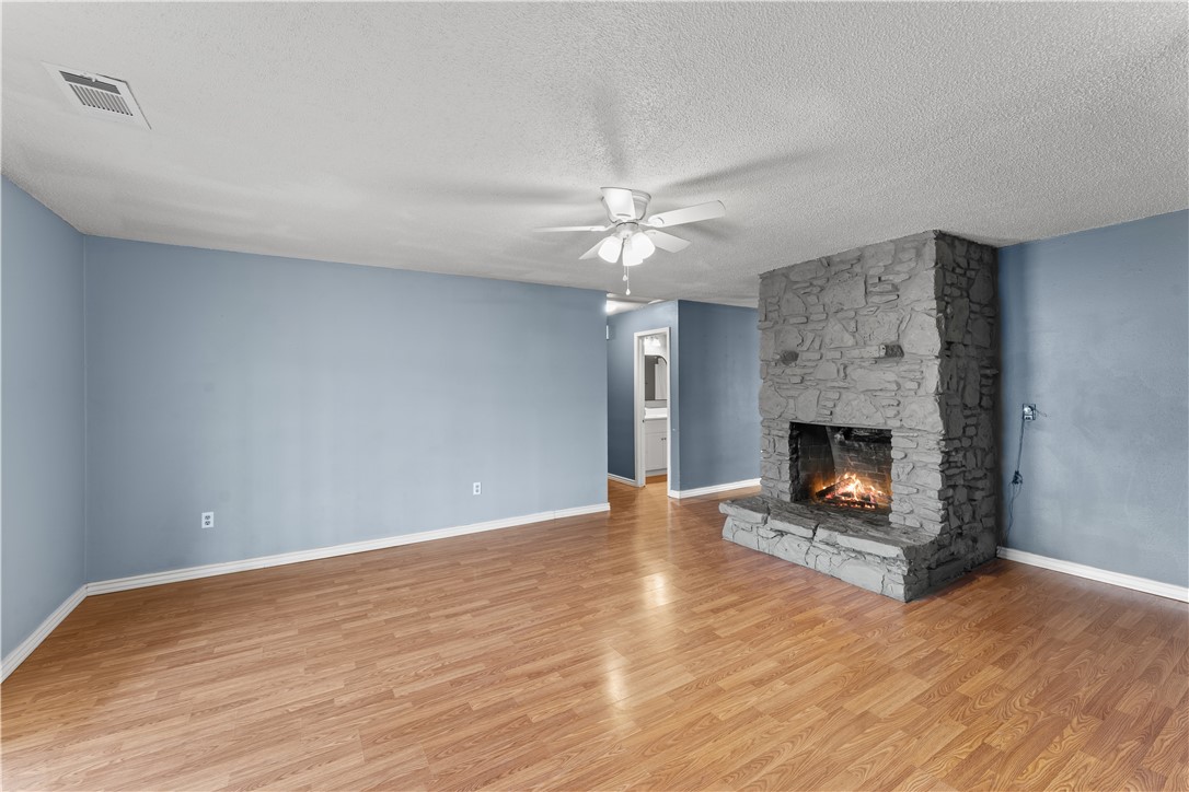 North Brush Creek Hills Unit 1 Rogers - Residential