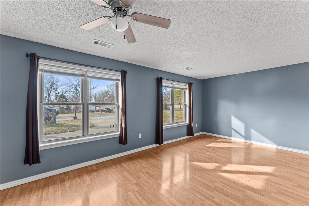 North Brush Creek Hills Unit 1 Rogers - Residential