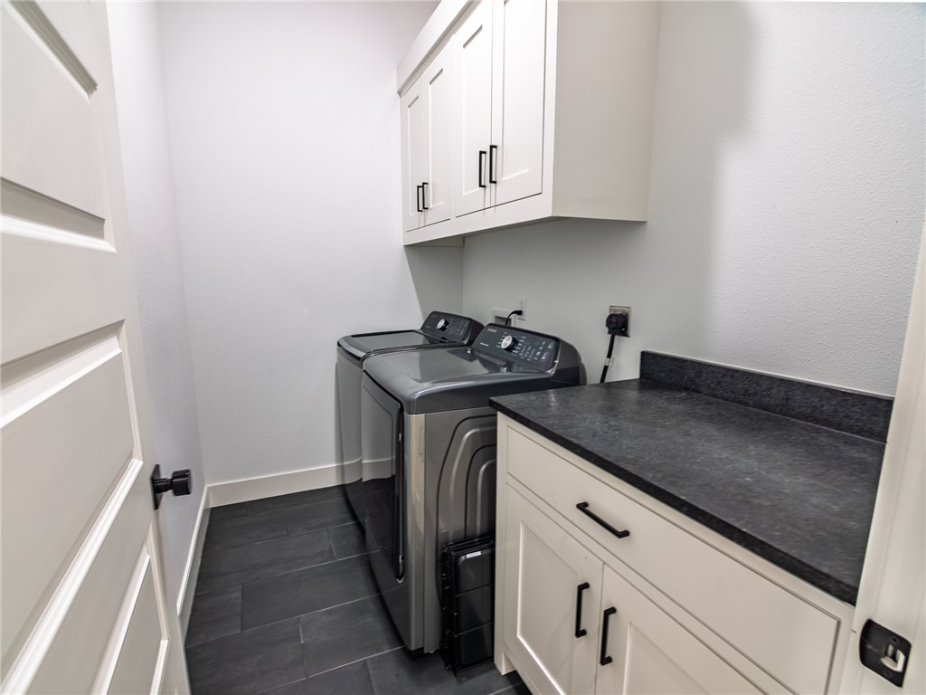 Cottages At The Park - Residential