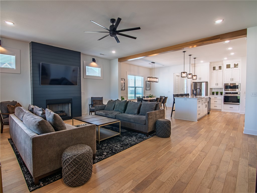 Cottages At The Park - Residential