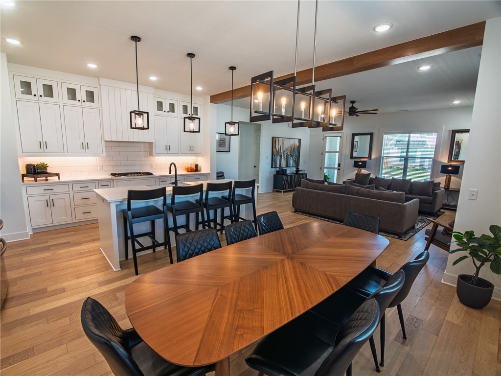 Cottages At The Park - Residential