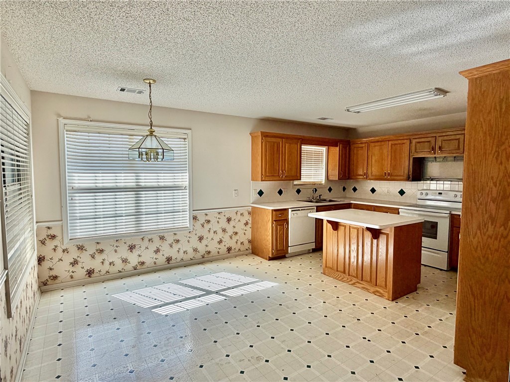 Remington At The Park - Residential