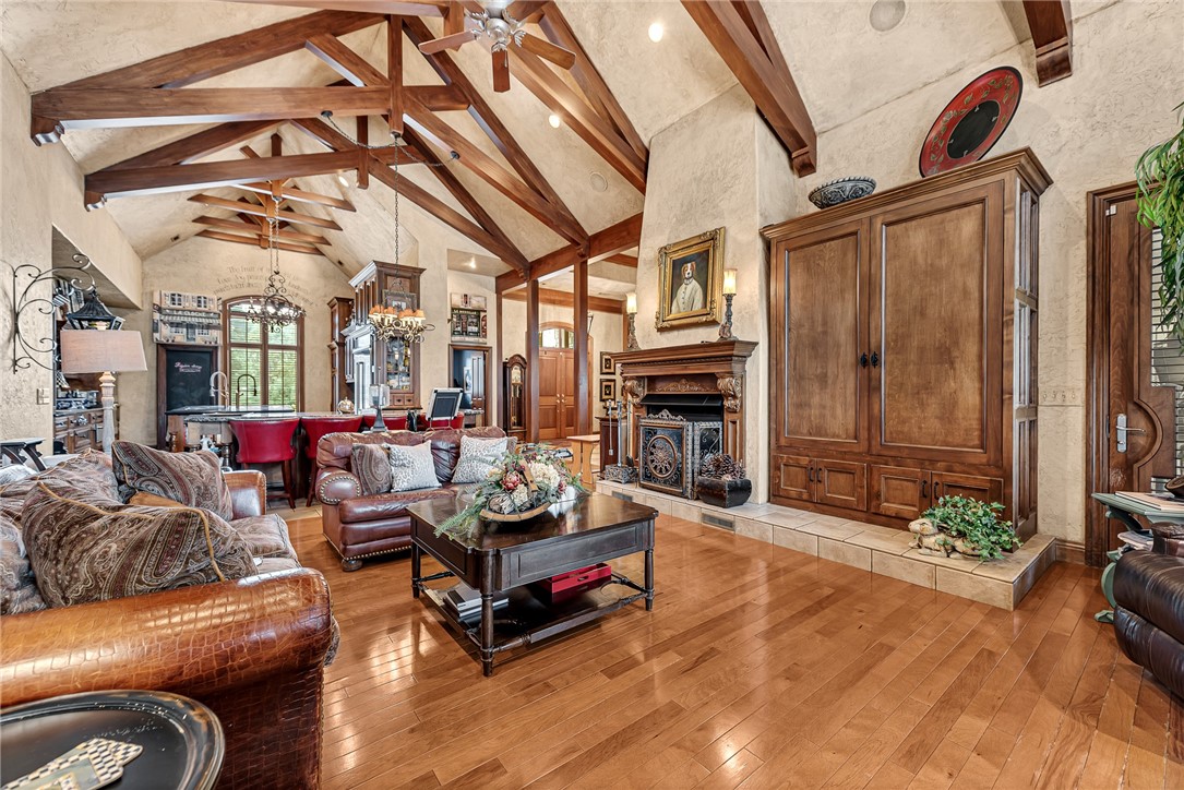 Pinnacle - Residential