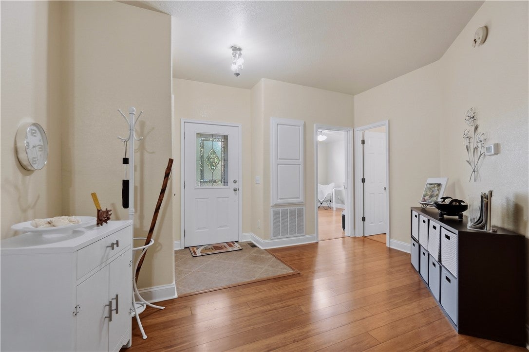 16 Bromyard Lane