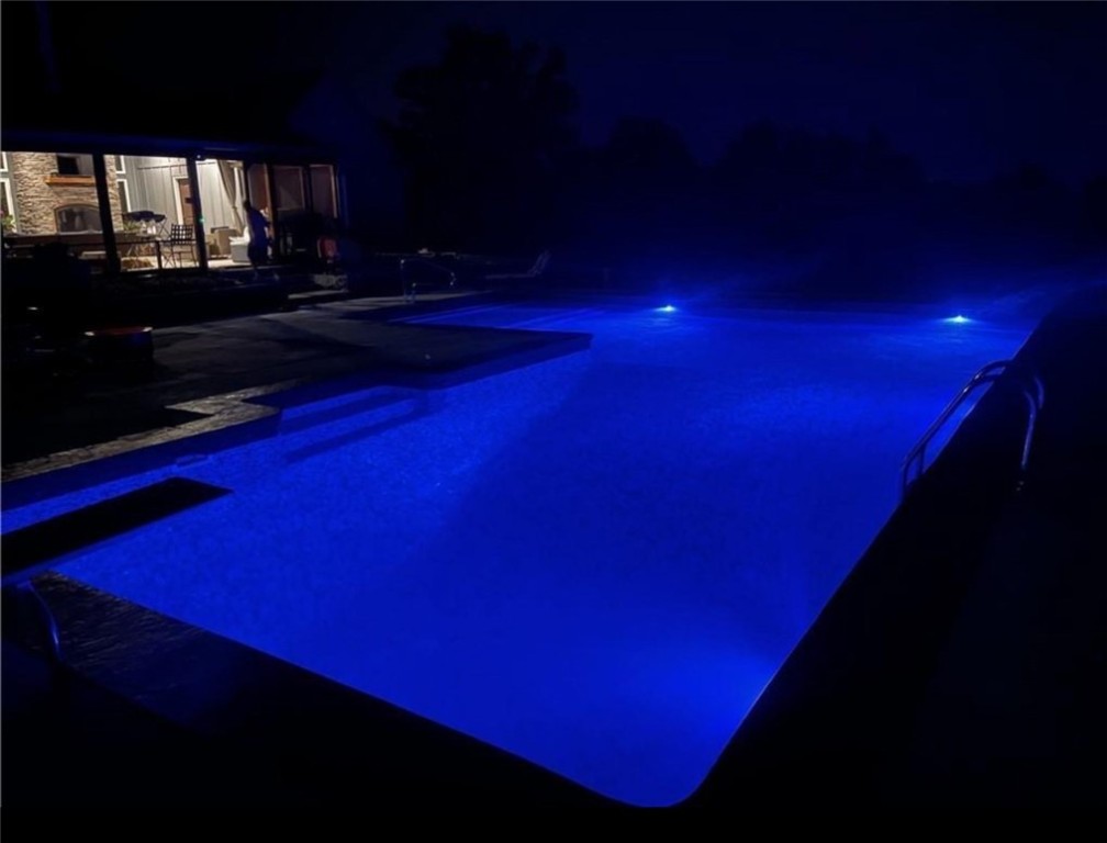 17-19-32-RURAL - Residential