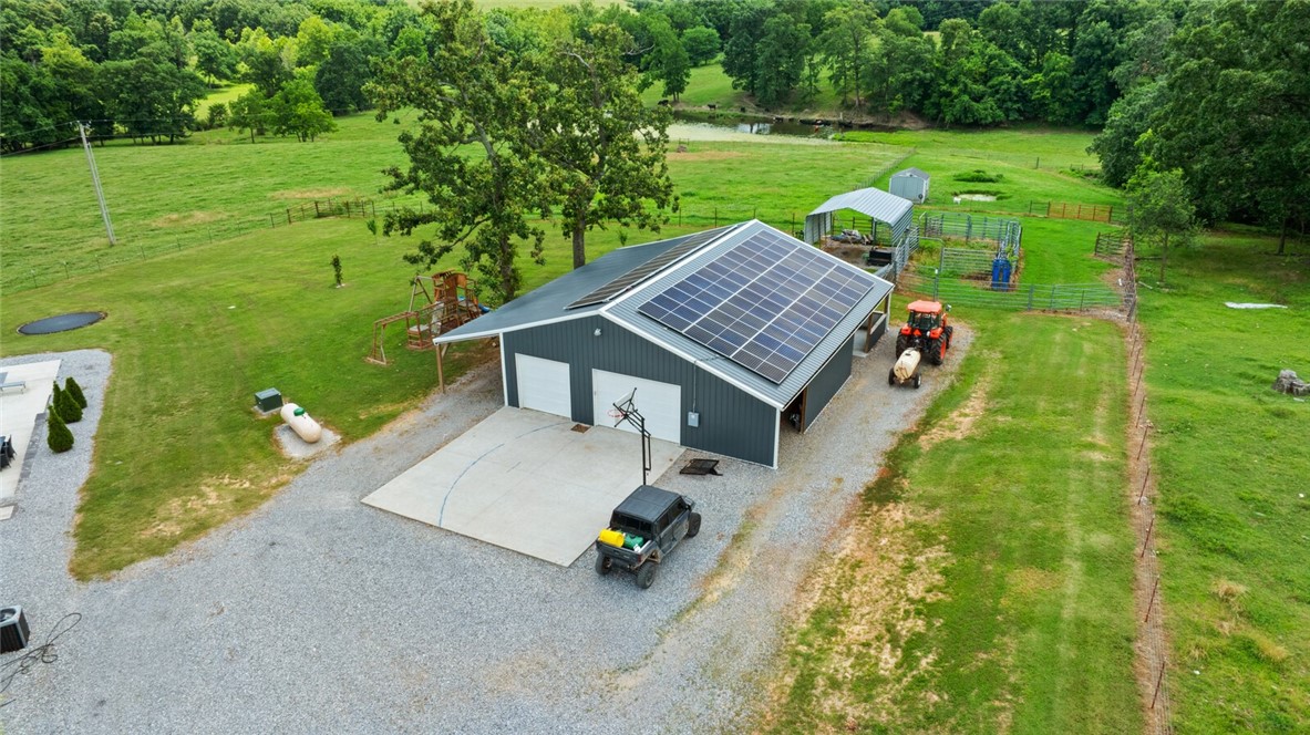 17-19-32-RURAL - Residential