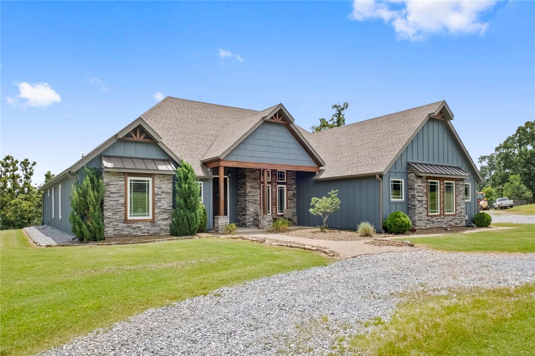 17-19-32-RURAL - Residential