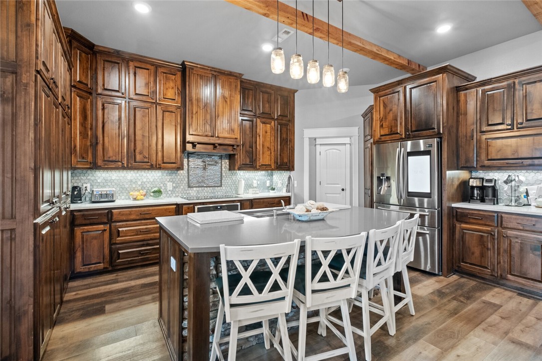 17-19-32-RURAL - Residential