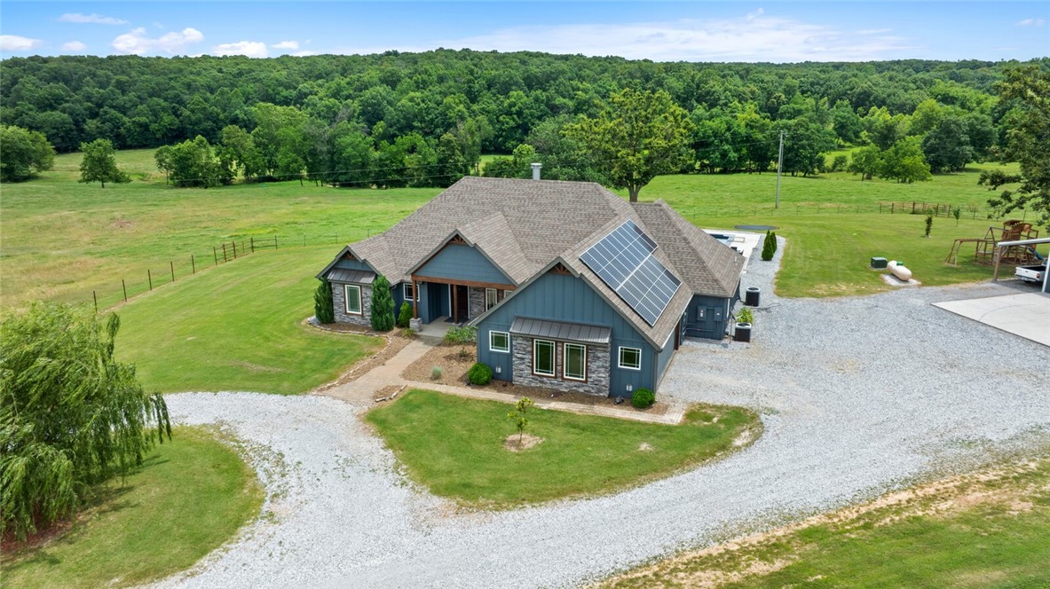 17-19-32-RURAL - Residential