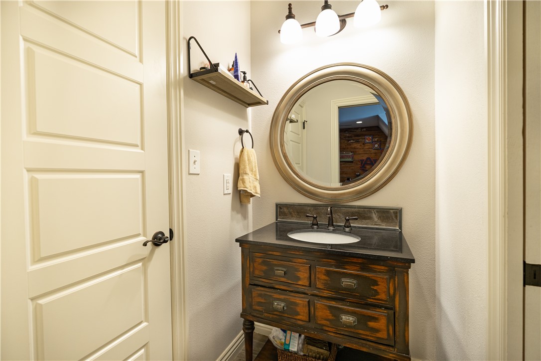 Ridgewood Sub Cave Spgs - Residential