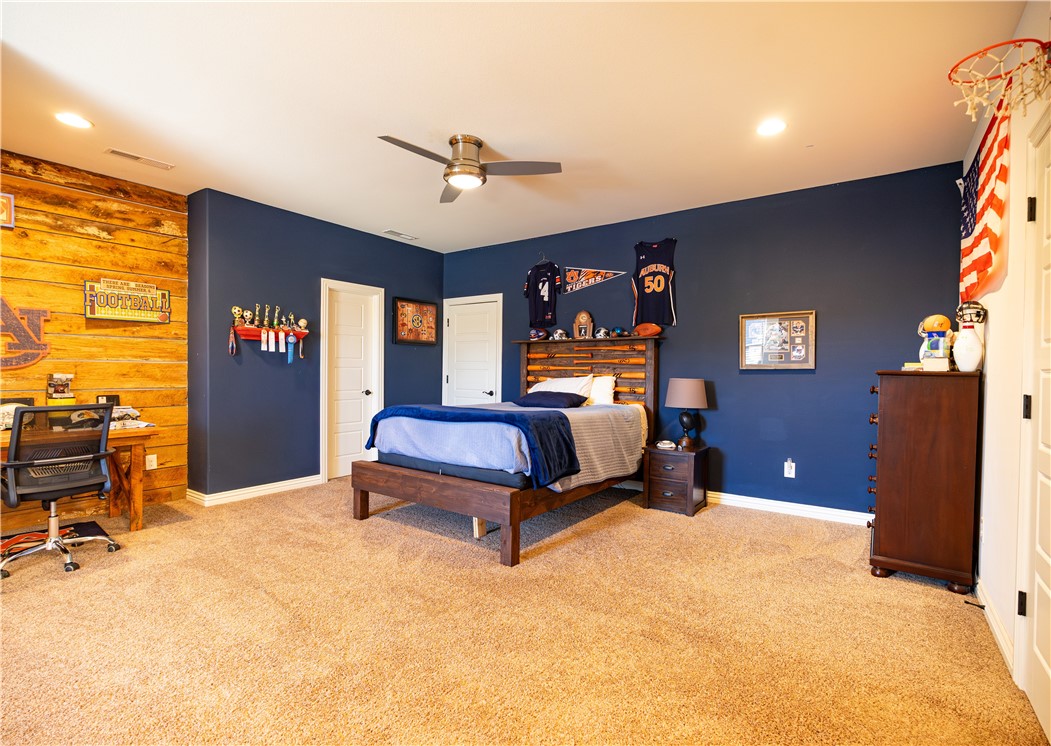 Ridgewood Sub Cave Spgs - Residential