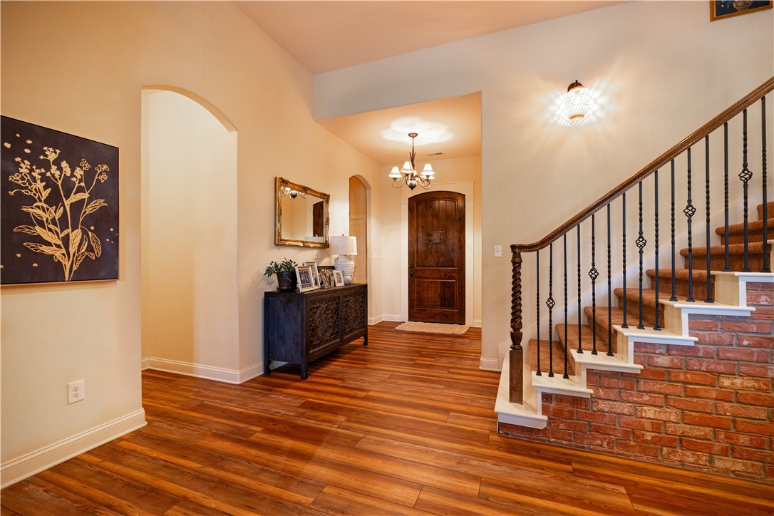 Ridgewood Sub Cave Spgs - Residential