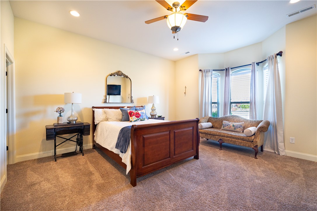 Ridgewood Sub Cave Spgs - Residential