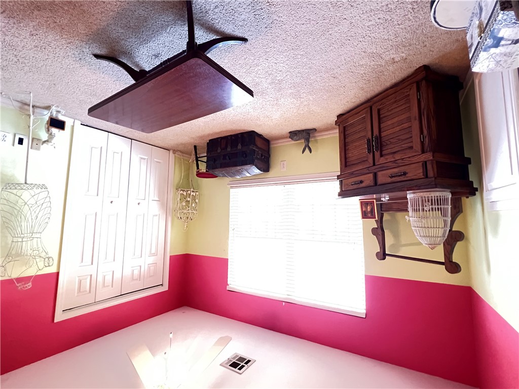 Eagle Crest Sub Springdale - Residential