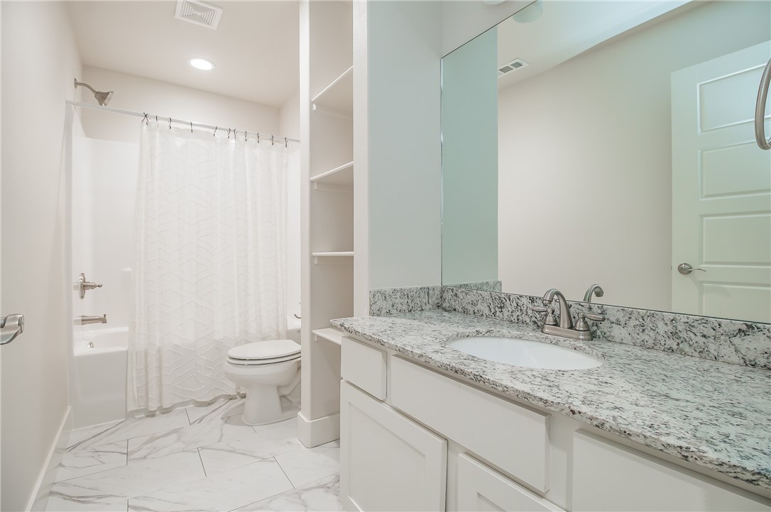 Redbird Sub - Residential Lease