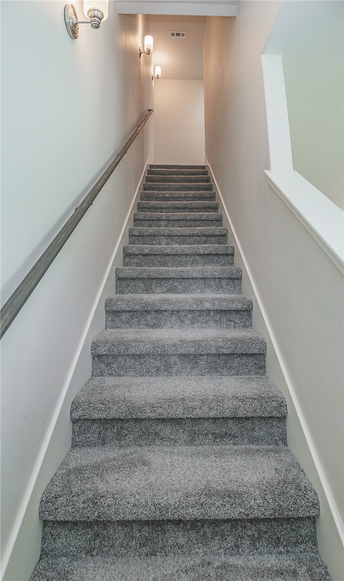 Redbird Sub - Residential Lease