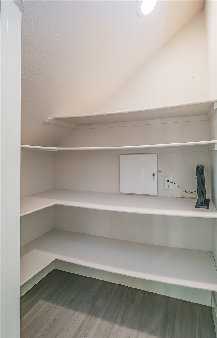 Redbird Sub - Residential Lease