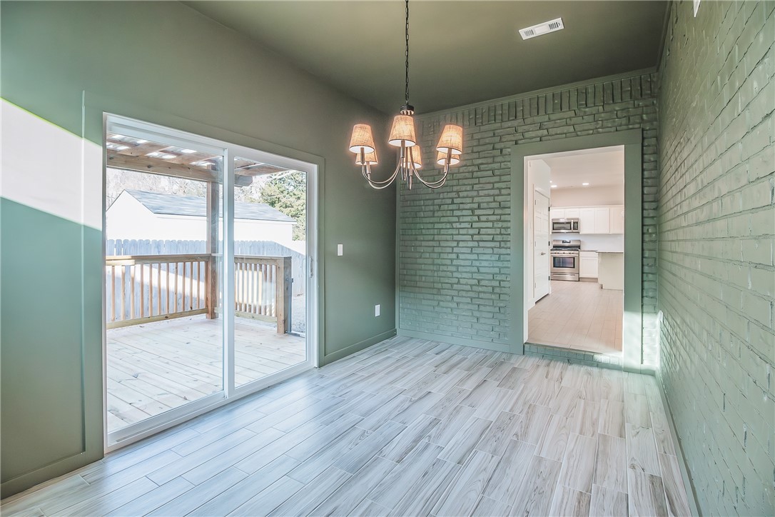 Redbird Sub - Residential Lease