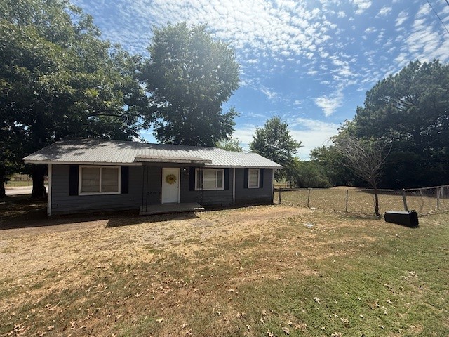 PARIS METES & BOUNDS 1-7-26 - Residential