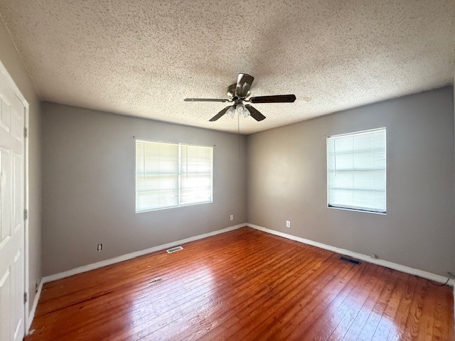 PARIS METES & BOUNDS 1-7-26 - Residential