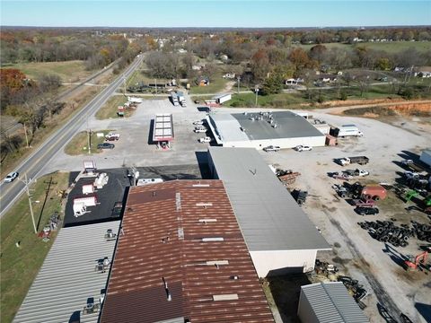 1190 Highway 59 Decatur AR 72722