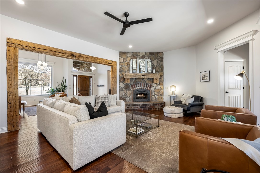 Chattin Valle Sub Cave Spgs - Residential