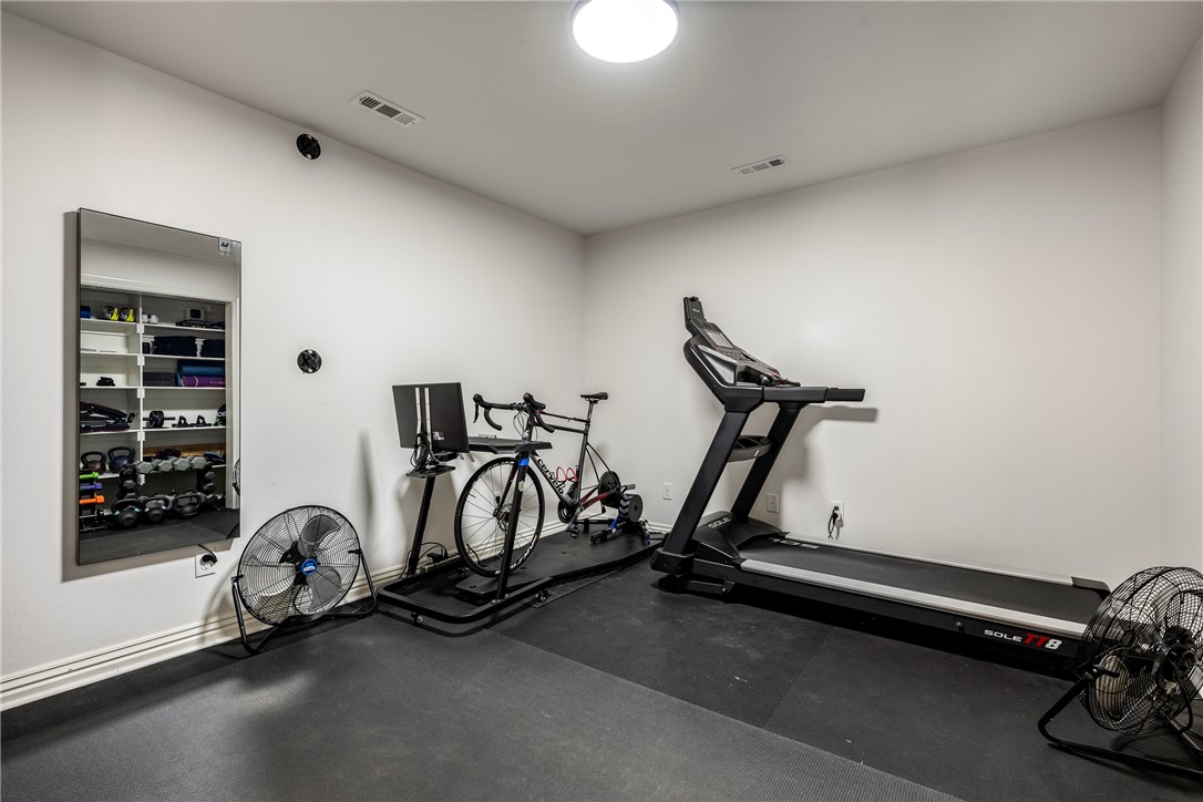 Chattin Valle Sub Cave Spgs - Residential