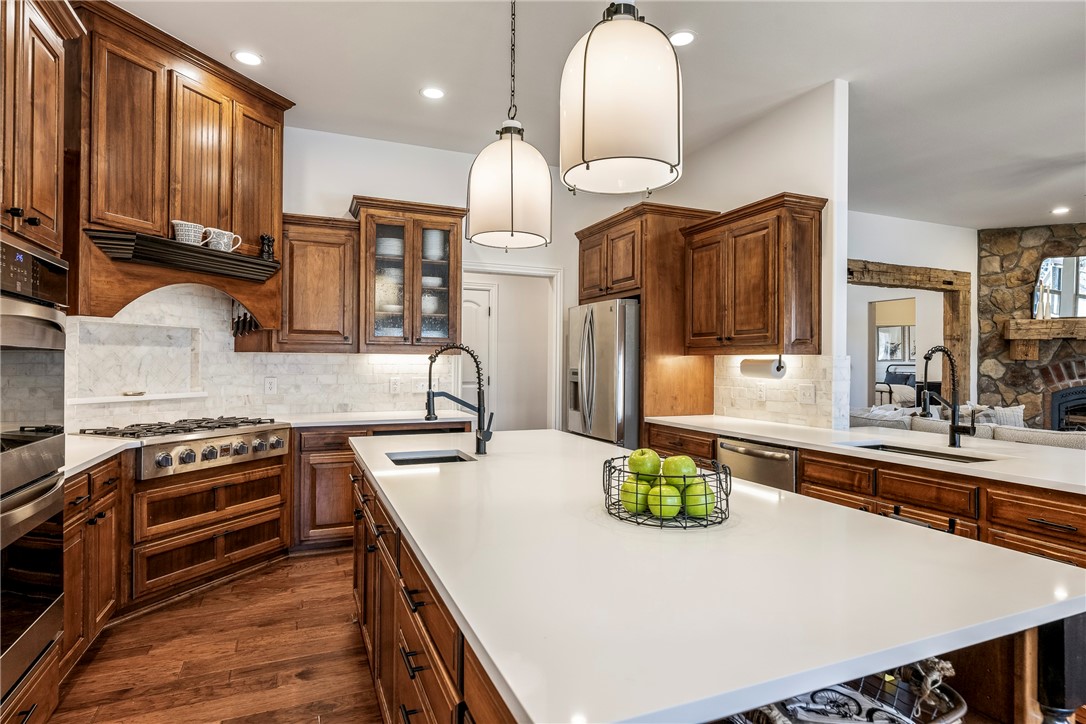 Chattin Valle Sub Cave Spgs - Residential