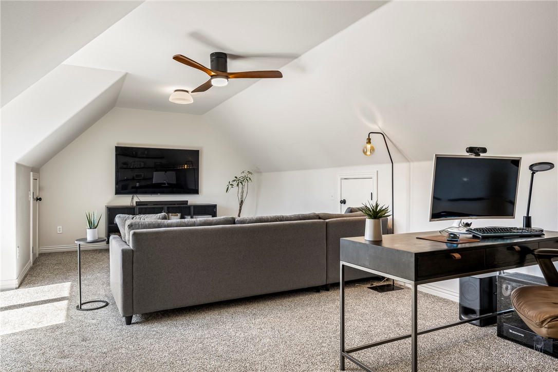 Chattin Valle Sub Cave Spgs - Residential