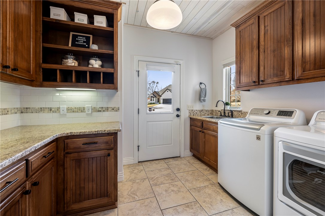 Chattin Valle Sub Cave Spgs - Residential