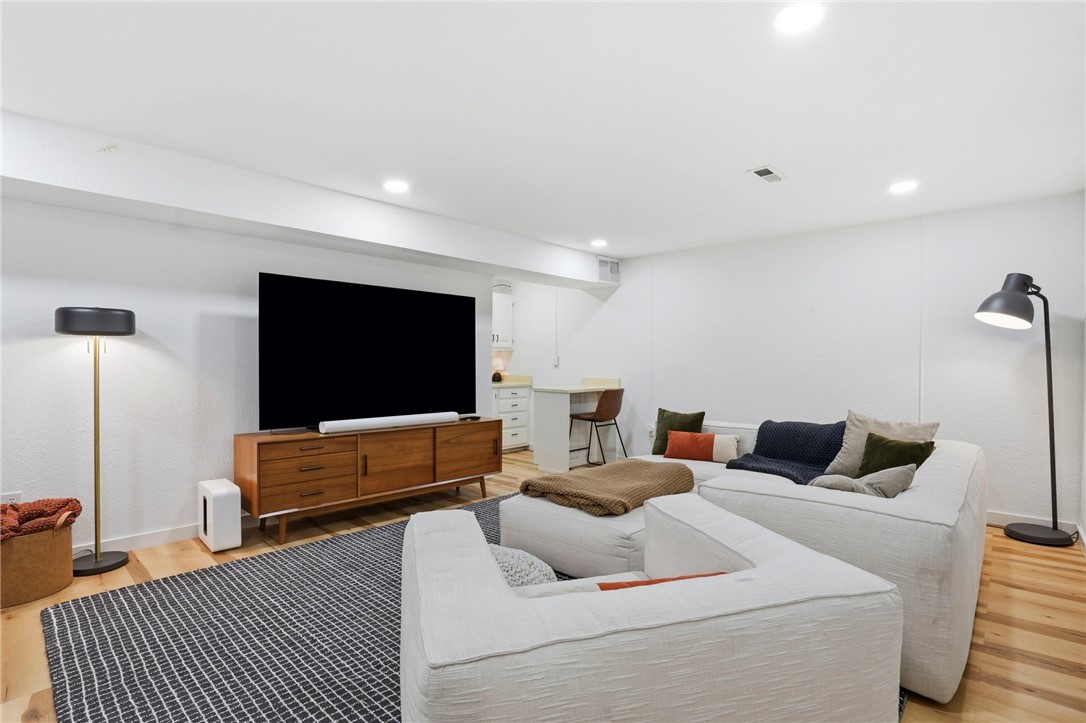 Derby Sub Bvv - Residential