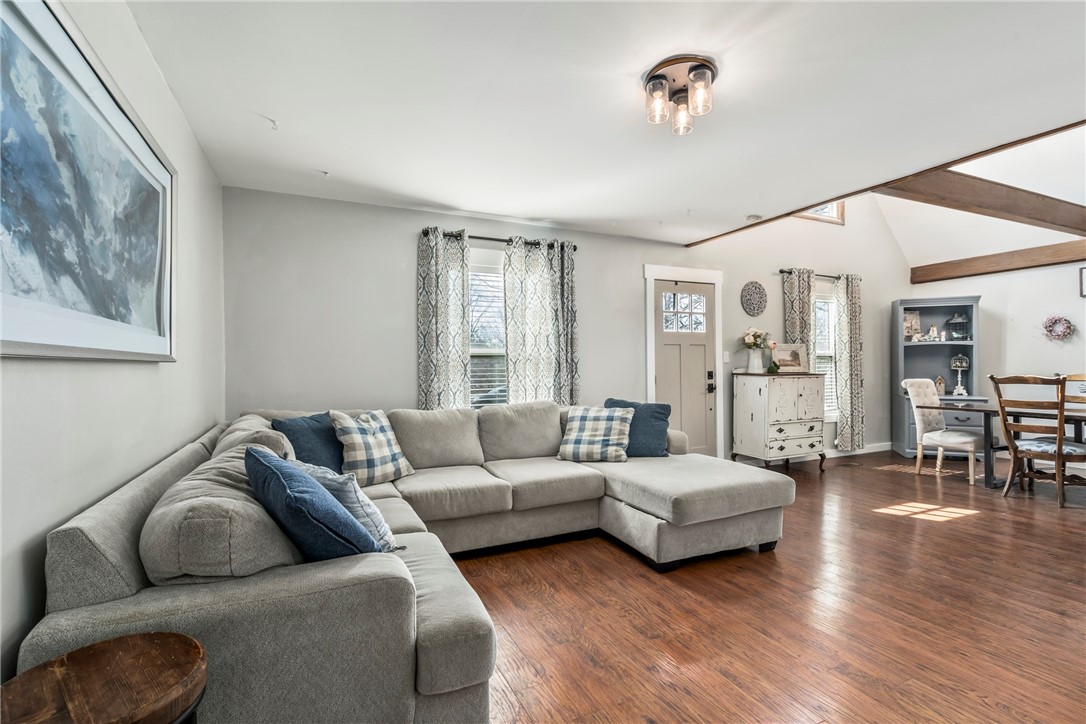 Edgewood Suburban Estate Rurban - Residential