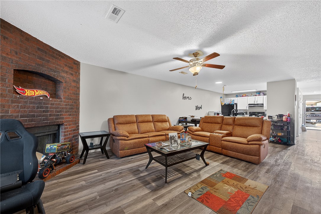 Walnut Grove - Residential