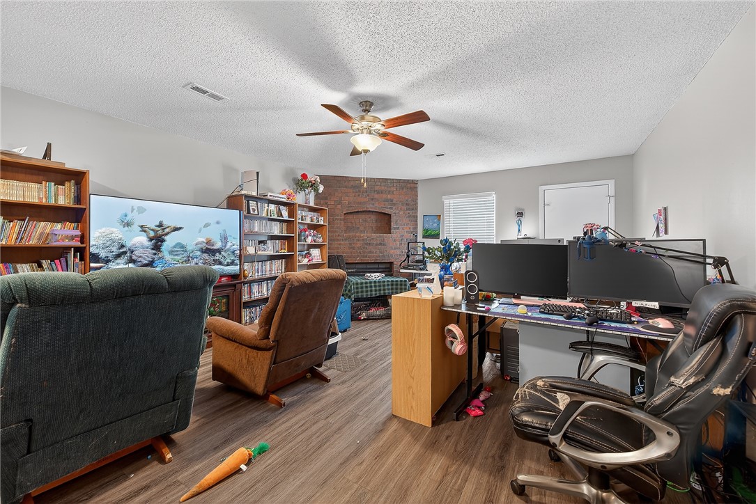 Walnut Grove - Residential