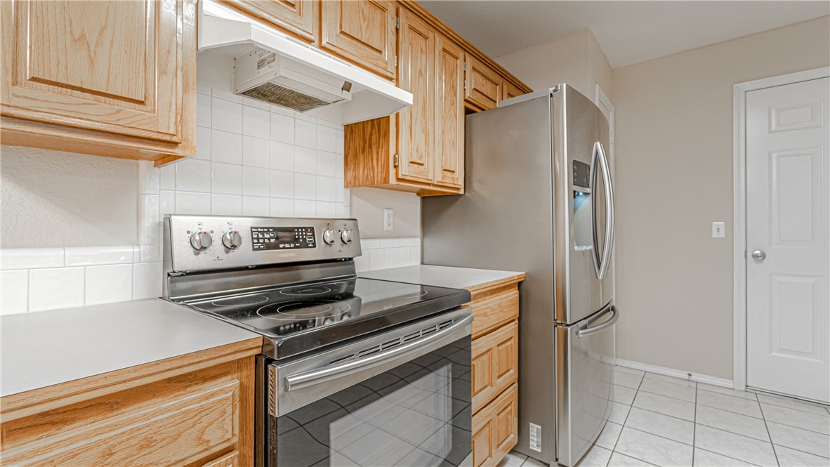 GLENDALE ADD-ROGERS - Residential Lease