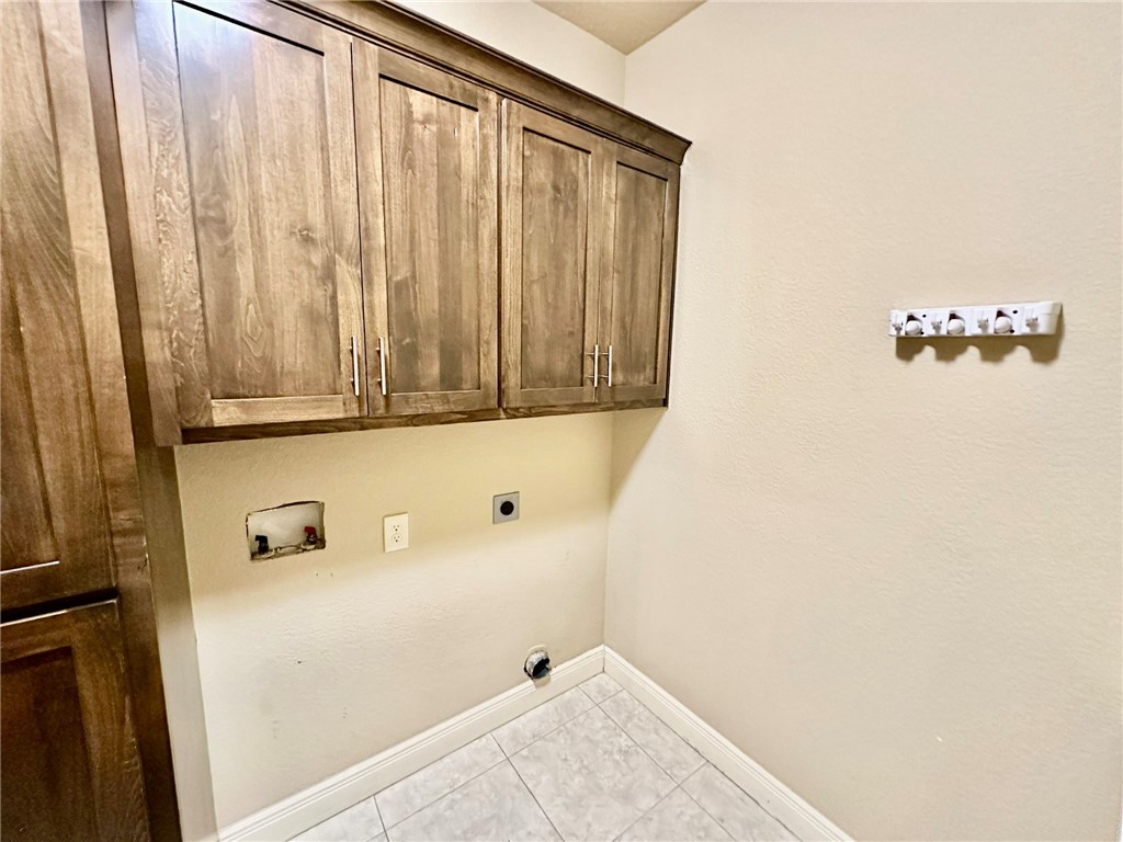 Shadow Valley - Residential Lease