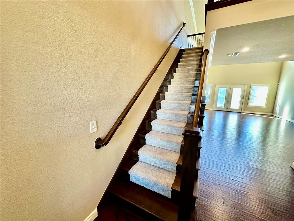 Shadow Valley - Residential Lease