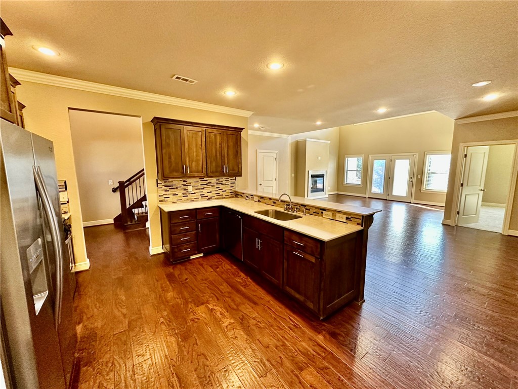 Shadow Valley - Residential Lease