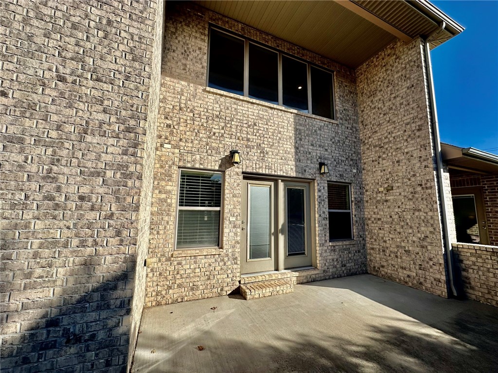 Shadow Valley - Residential Lease