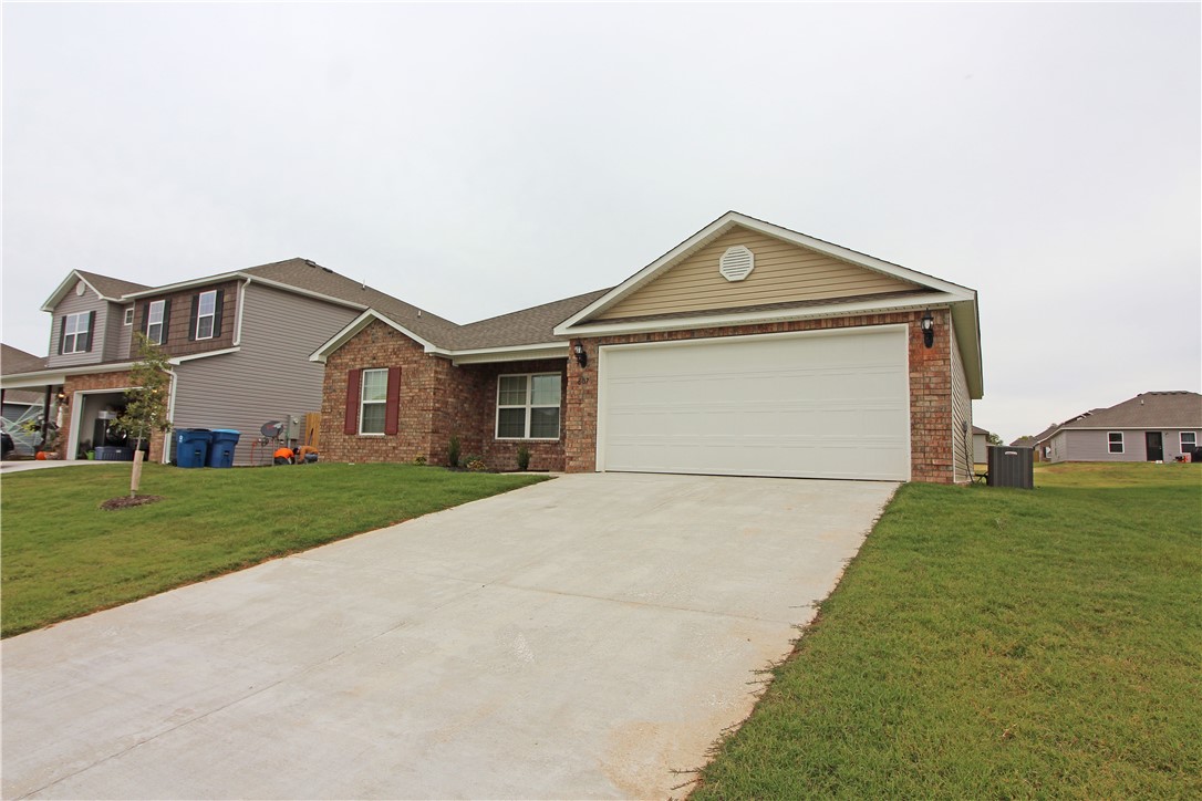 Kerelaw Castle Bentonville - Residential Lease