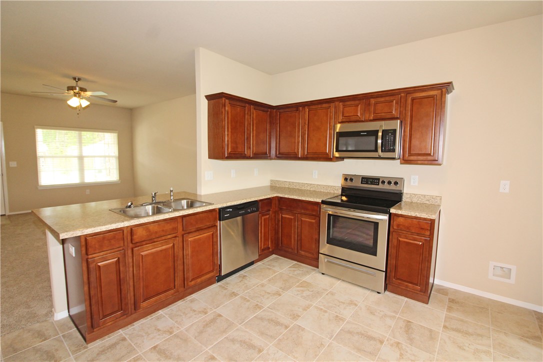 Kerelaw Castle Bentonville - Residential Lease